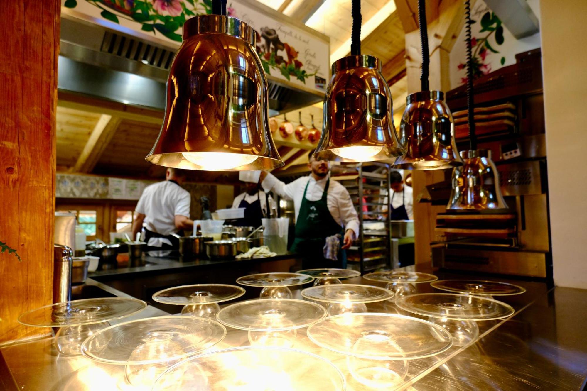 Marc Veyrat Hotel Megève Екстериор снимка